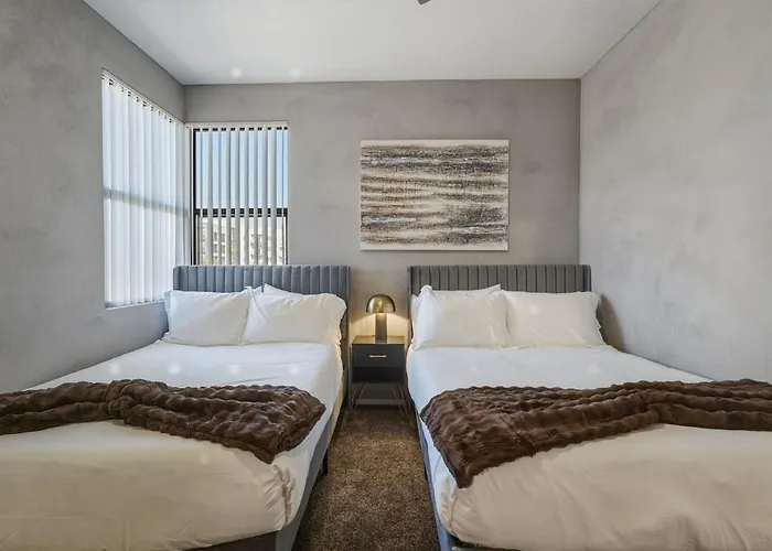 Apartment Ascent 2010 Cozy 2br I 2ba Retreat - Pool - Gym - Free Parking *