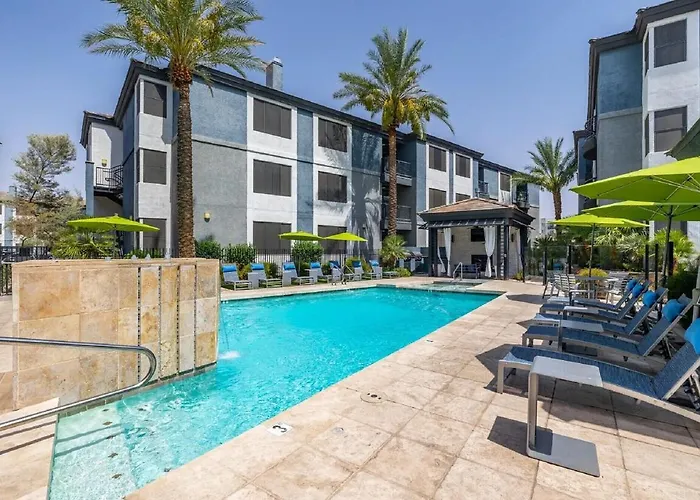 Apartment Ascent 2010 Cozy 2br I 2ba Retreat - Pool - Gym - Free Parking